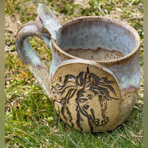 Spell Other - Unicorn Mug with Quartz and Amethyst Crystal